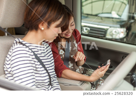 女人們一起開車 女人們一起開車 25628320