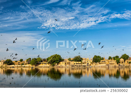 Indian landmark Gadi Sagar in Rajasthan Indian landmark Gadi Sagar in Rajasthan 25630002