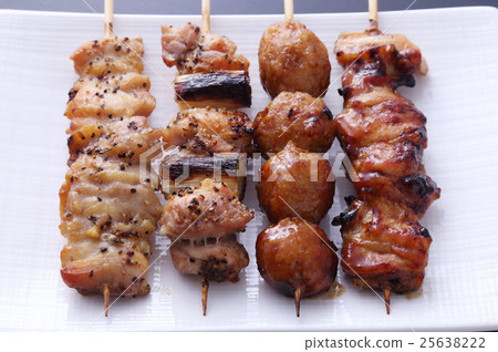 Grilled chicken Grilled chicken 25638222