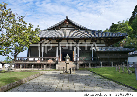 [Todaiji Sangetsudo (Hokkaido)] Zoji, Nara City, Nara Prefecture 25639673