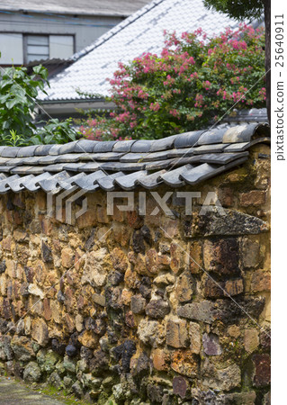 Tombai fence 25640911
