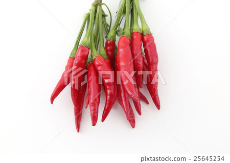  Red peppers 25645254