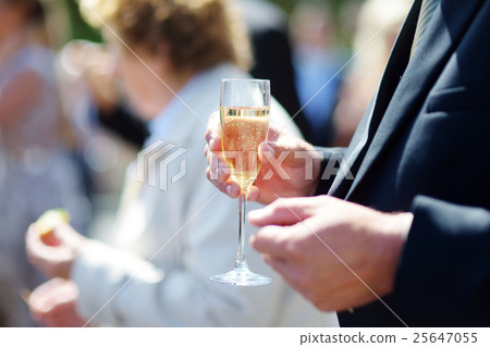 Wedding celebration 25647055