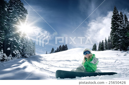 snowboarding 25650426