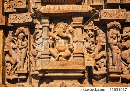 Famous sculptures of Khajuraho temples, India Famous sculptures of Khajuraho temples, India 25651087