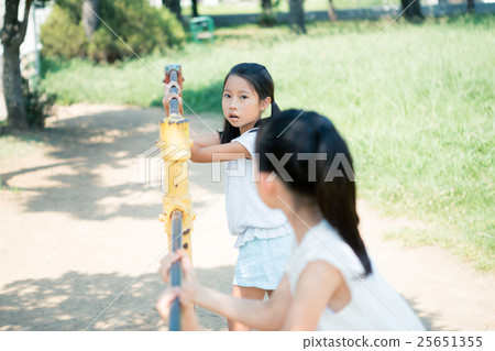 younger, back hip circle, practice 25651355