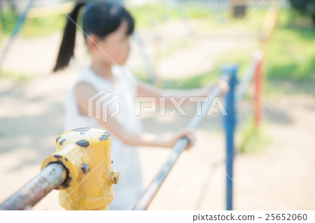 younger, back hip circle, practice 25652060