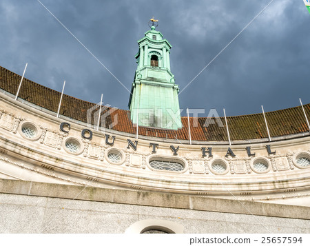 Couty Hall in London 25657594