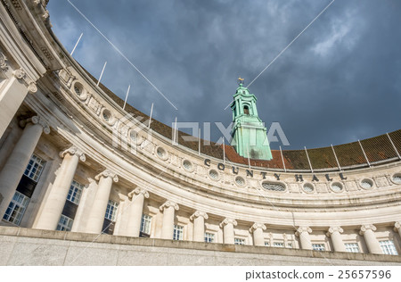 Couty Hall in London Couty Hall in London 25657596