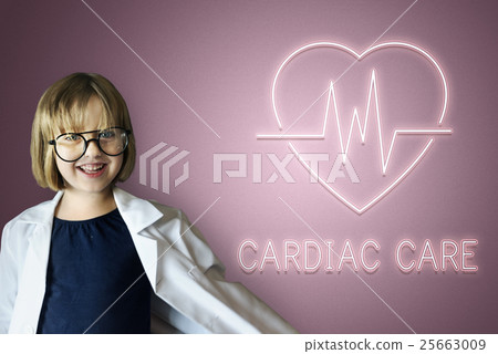 Cardiac Cardiovascular Disease Heart Graphic Concept 25663009