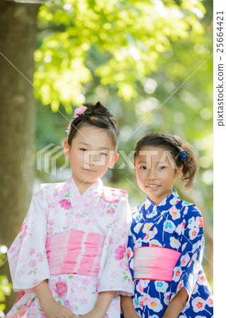 yukata, younger, elementary student 25664421