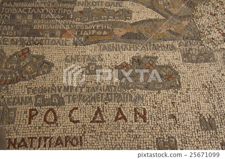 Mosaics 25671099
