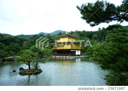 Kinkakuji 25671997