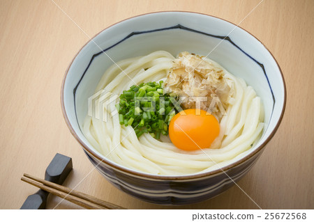 Udon  25672568