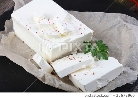 Feta cheese Feta cheese 25672966
