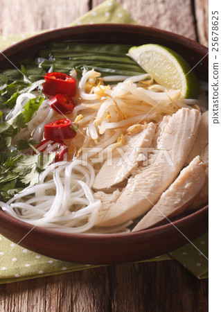 Vietnamese cuisine 25678625