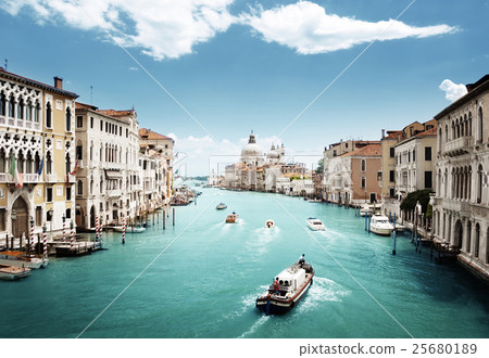 Grand Canal, Venice, Italy 25680189