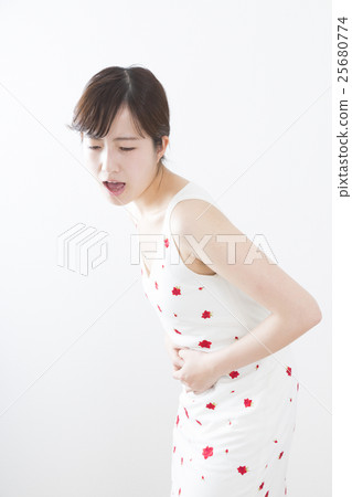 生病的女性腰痛抑制白背 25680774
