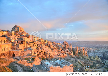 Morning glow of Turkey Goreme 25683763