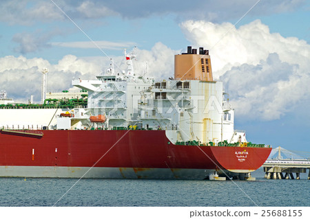 The stern of an LNG tanker that handles cargo 25688155