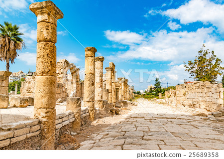 World Heritage Teal (Lebanon, Teal) World Heritage Teal (Lebanon, Teal) 25689358