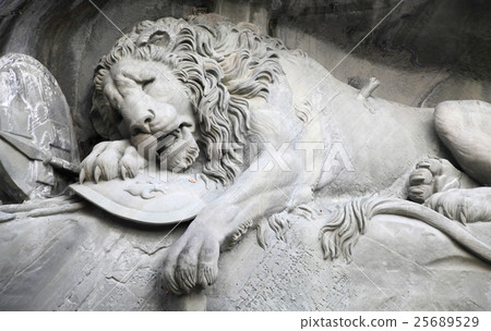 Lucerne: dying lion monument, Switzerland Lucerne: dying lion monument, Switzerland 25689529