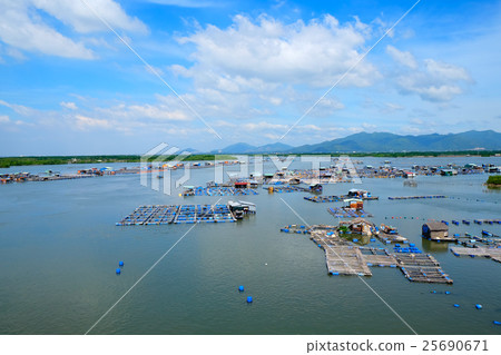 Long Son float fishing village, Long Son, Long Hai Long Son float fishing village, Long Son, Long Hai 25690671