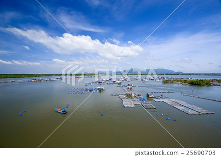 Long Son float fishing village, Long Son, Long Hai Long Son float fishing village, Long Son, Long Hai 25690703