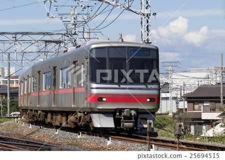 在名古屋鐵路5000系列Rabushima島的分支點 25694515