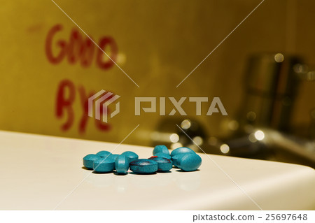 pills and text good bye pills and text good bye 25697648