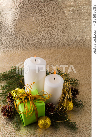 Christmas candles gold background 25699288