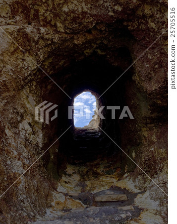 Oiwa coast cave of Fukaura Town 25705516