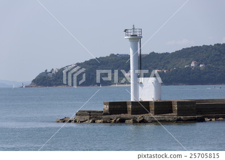 Beef window sea and lighthouse Beef window sea and lighthouse 25705815