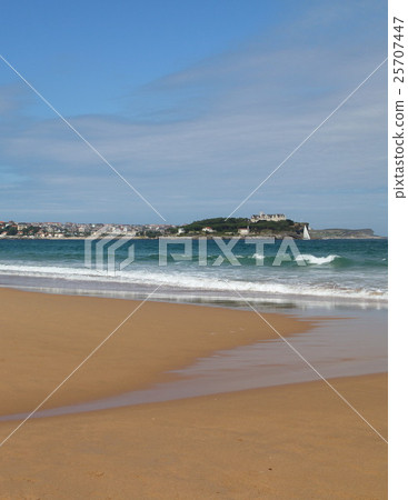 Spain Beach 25707447