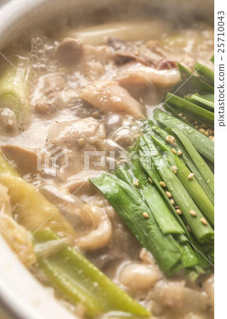 Motsu pot cooking 25710043