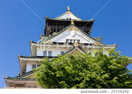 Osaka Castle castle tower and blue sky Osaka Castle castle tower and blue sky 25710242