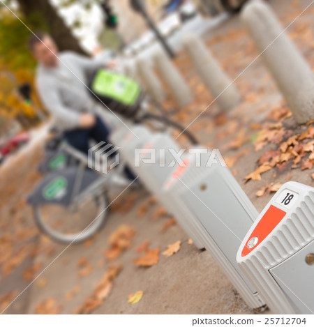 Station of urban bicycles for rent Station of urban bicycles for rent 25712704