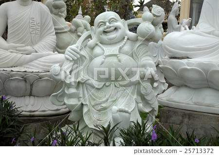 Sculpture art, statue product for feng shui 25713372