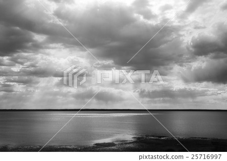 Lake and clouds (black and white) Lake and clouds (black and white) 25716997