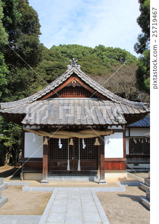 在福岡東區的大神神社的主要的神社 照片素材 圖片 圖庫