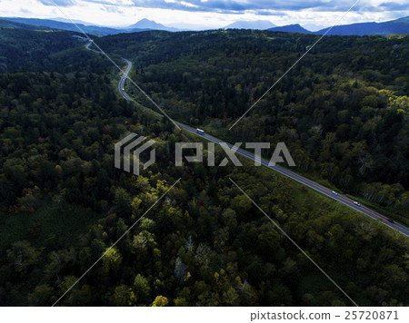 北海道的森林（中山山口附近）航拍照片 25720871
