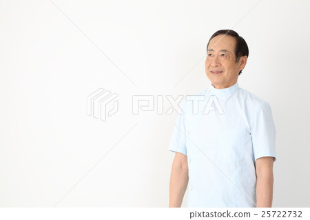 Middle-aged men (teacher dentist massager) Middle-aged men (teacher dentist massager) 25722732