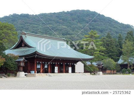 Nara Kashihara Shrine outside place Nara Kashihara Shrine outside place 25725362