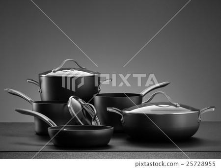 cooking set 25728955