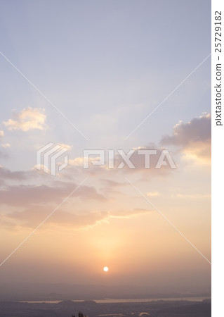 第一次日出 第一次日出 25729182