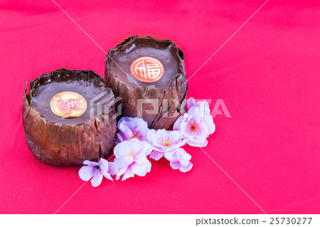 Glutinous rice cake with Good Luck in Chinese word 25730277