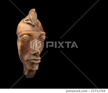 egyptian pharaoh mask 2 25731704