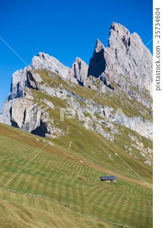 peak Seceda landscape 25734604