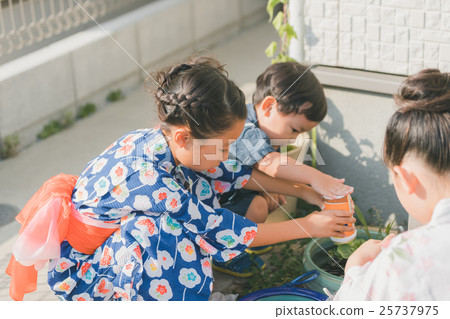 浴衣 兒童 孩子 25737975