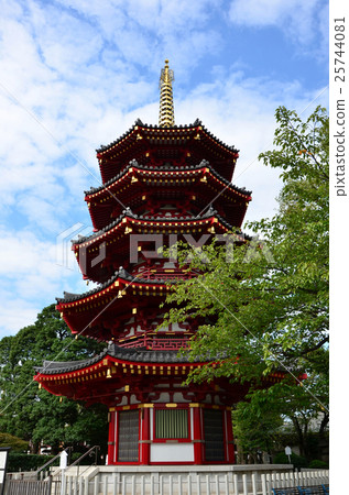 川崎大學八角形五重塔（2016.10） 25744081